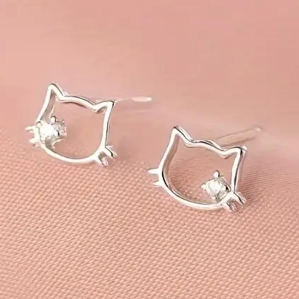 CAT EARRINGS Petite STUD WITH SIMULATED DIAMONDETTE